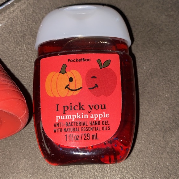 Bath and body works mushroom sanitizer holder and sanitizer - Picture 3 of 4